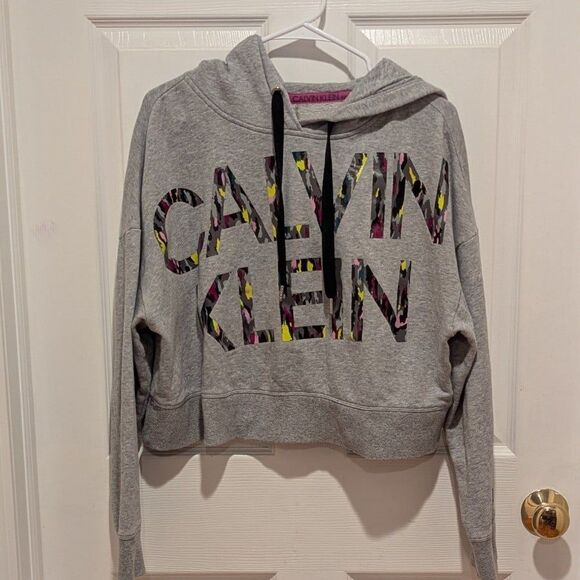 Calvin Klein Size Large Oversided Gray Cropped Hoodie Sweater - Picture 1 of 5